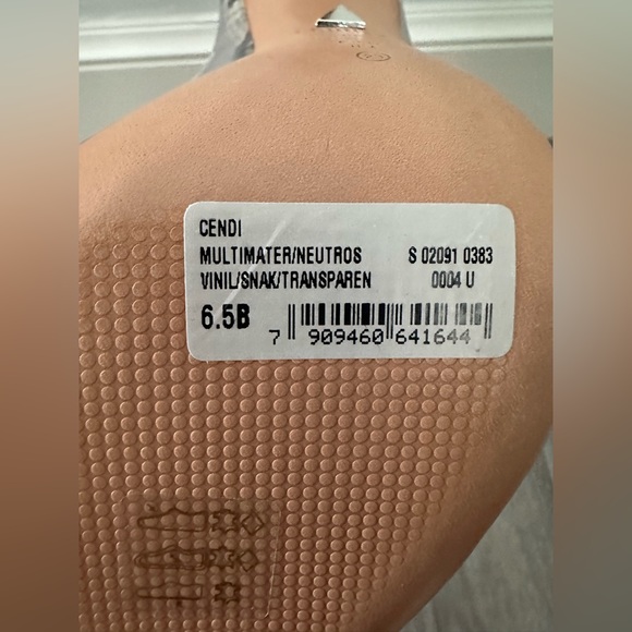 NWT Schutz Women's Snake Skin Cendi Transparent
Illusion Point Toe Heels 6.5 - Picture 9 of 10